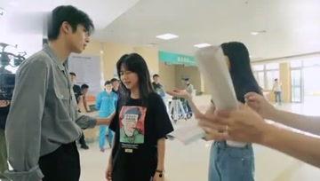 娱乐吃瓜讲解